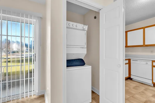 $1,330 | 57 Pirates Cove Drive, Swansboro, NC 28584