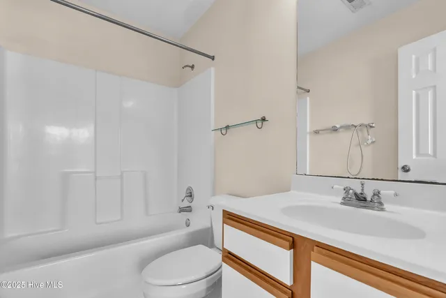 $1,330 | 57 Pirates Cove Drive, Swansboro, NC 28584