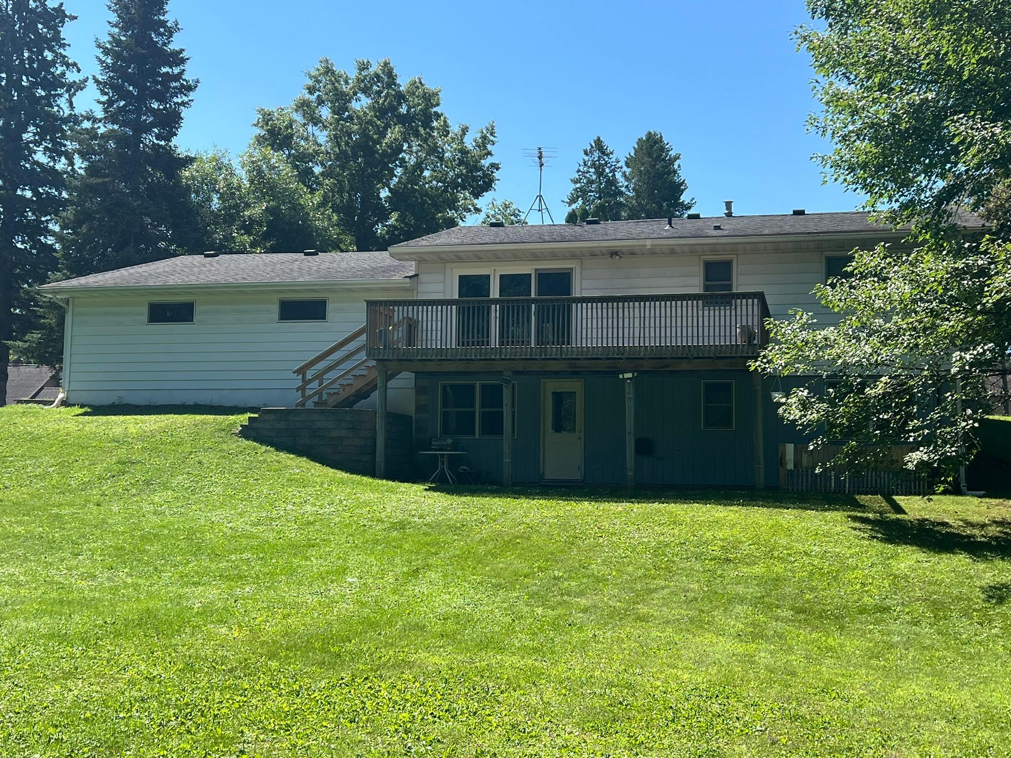 522 3rd Street Mora, MN 55051 - Photo 2 of 5