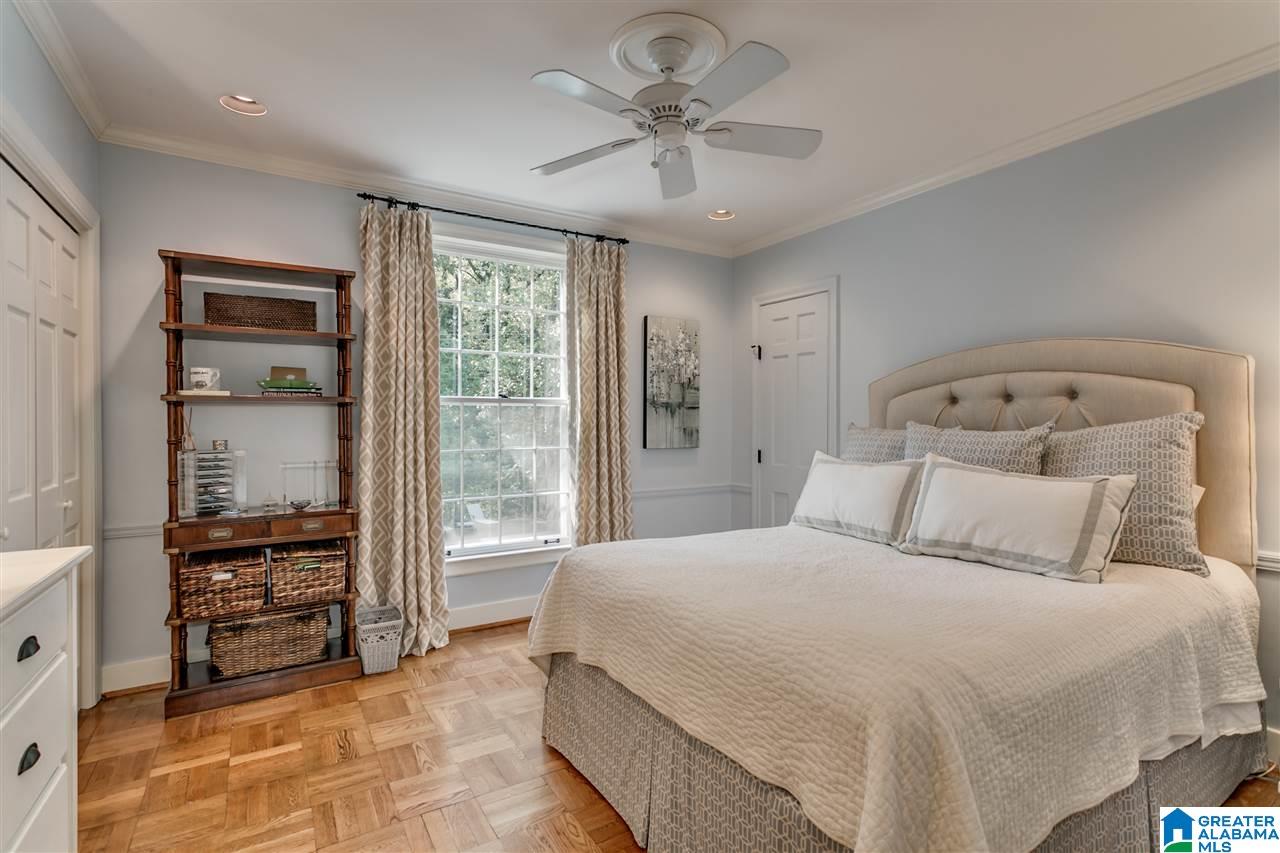 31 Woodhill Road Birmingham, AL 35213 - Photo 31 of 48
