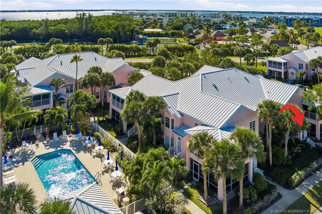 $575,000 | 391 Northeast Plantation Road, Unit 215, Stuart, FL 34996