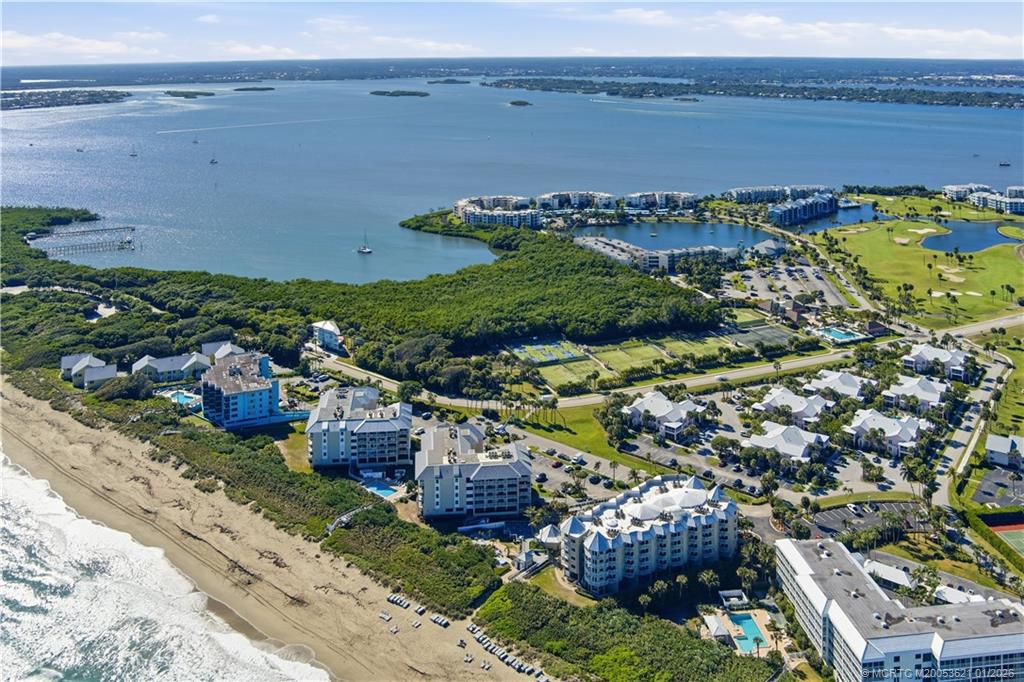 391 Northeast Plantation Road, Unit 215 Stuart, FL 34996 - Photo 34 of 40 Aerial