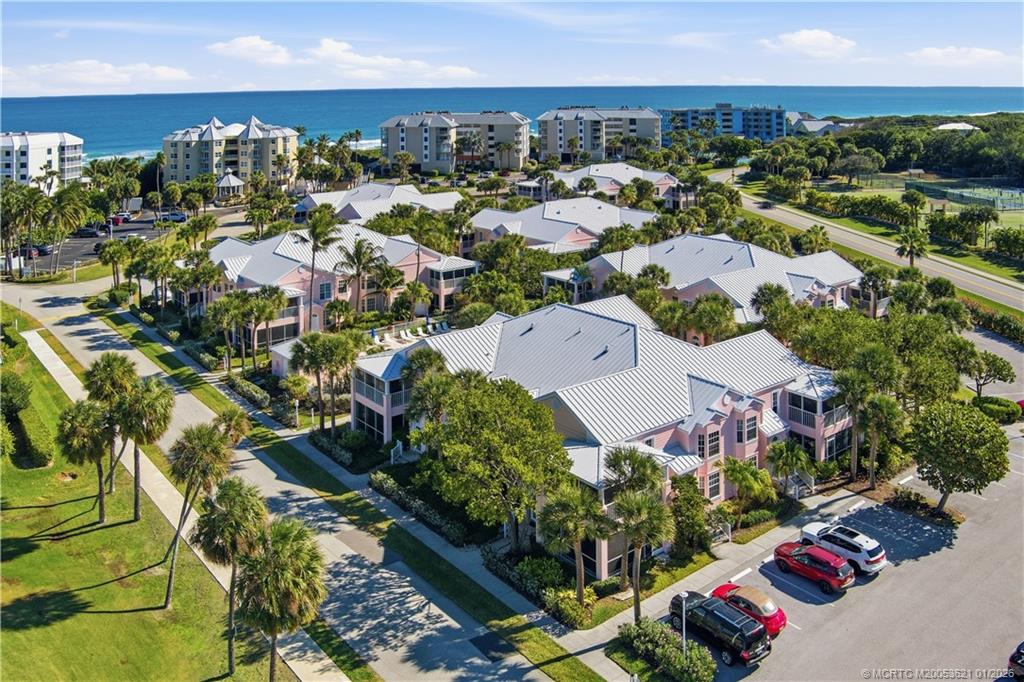 391 Northeast Plantation Road, Unit 215 Stuart, FL 34996 - Photo 35 of 40 Aerial