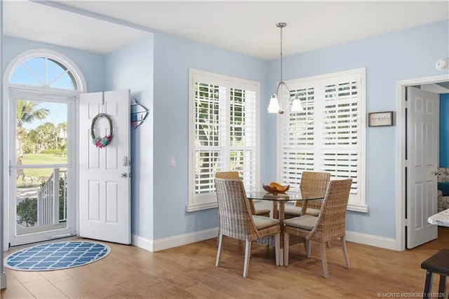 $575,000 | 391 Northeast Plantation Road, Unit 215, Stuart, FL 34996