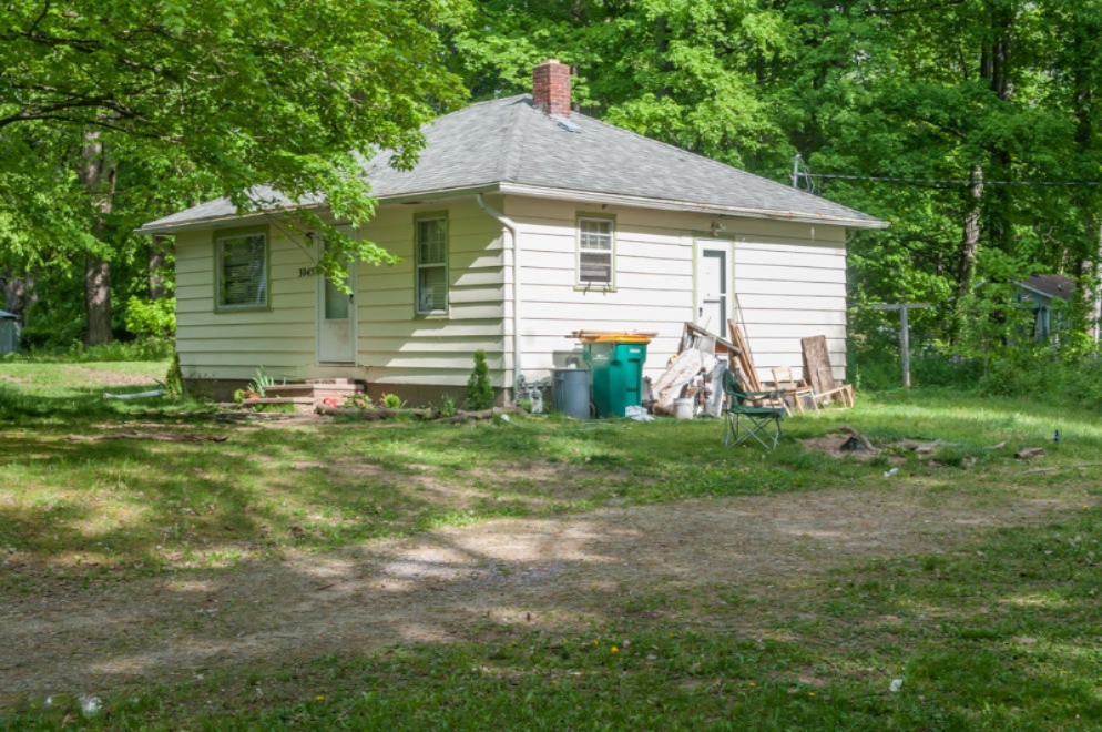 3045 Beckley Road Battle Creek, MI 49015 - Photo 4 of 8 RLN_4480