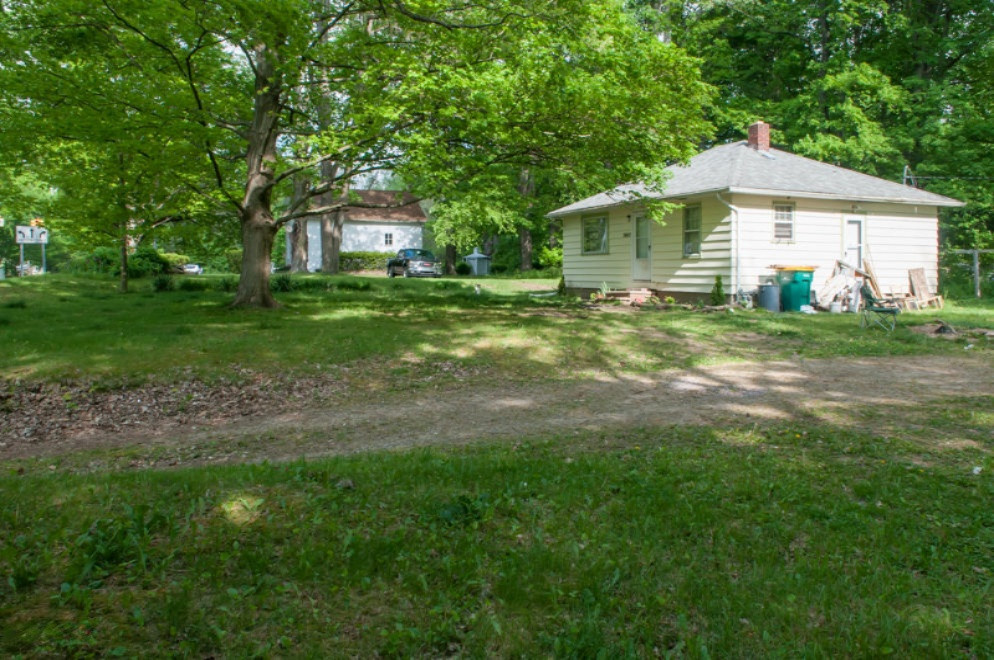 3045 Beckley Road Battle Creek, MI 49015 - Photo 5 of 8 RLN_4481