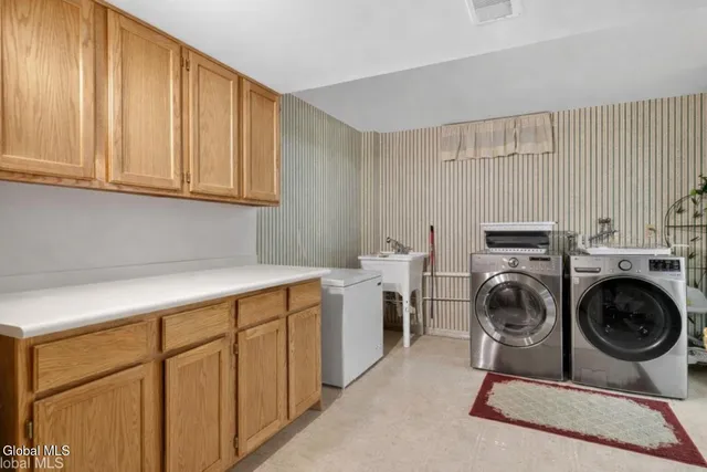 $549,900 | 53 Sonat Road, Clifton Park, NY 12065