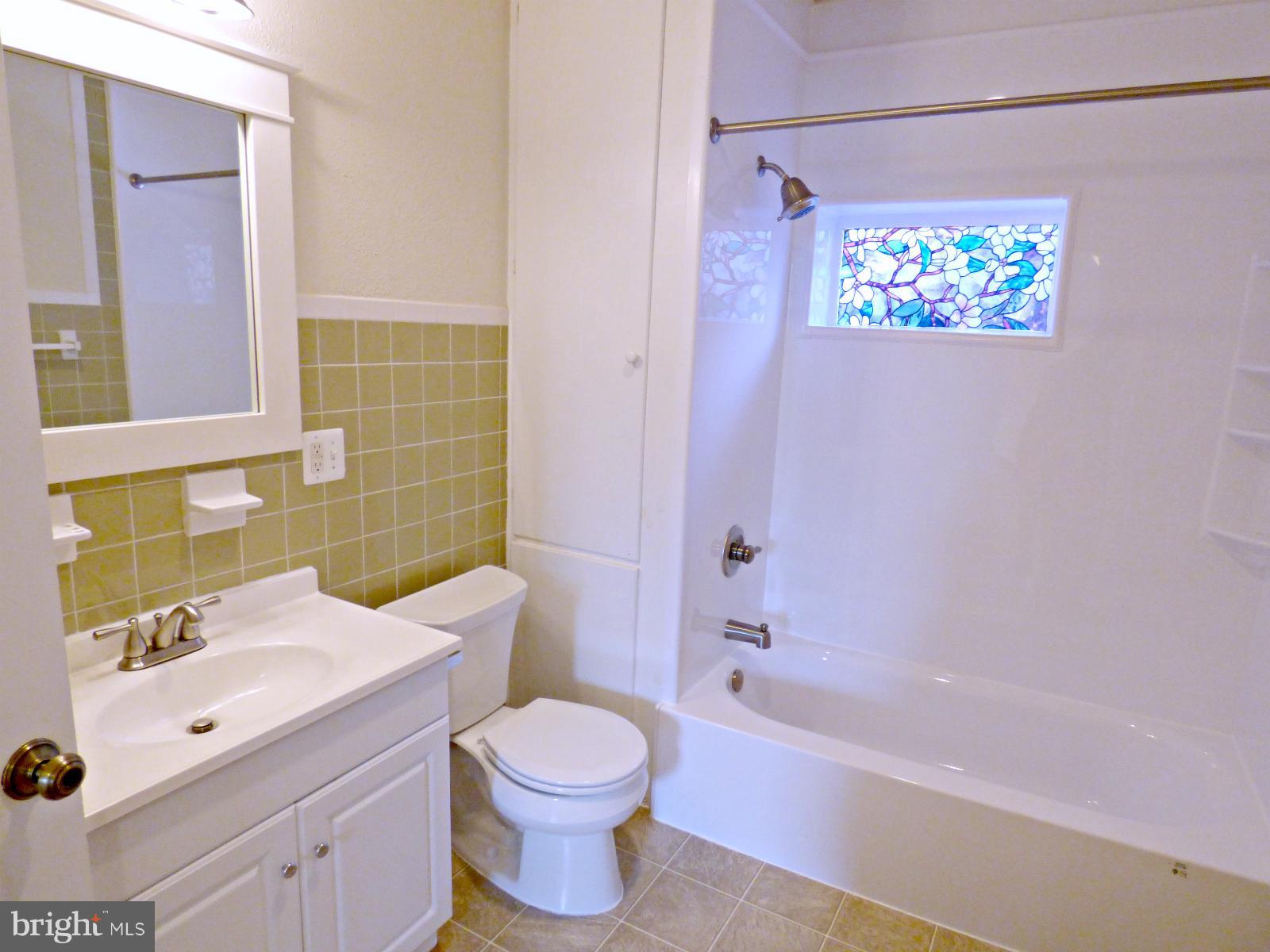 12524 Fingerboard Road Monrovia, MD 21770 - Photo 14 of 15 Bath