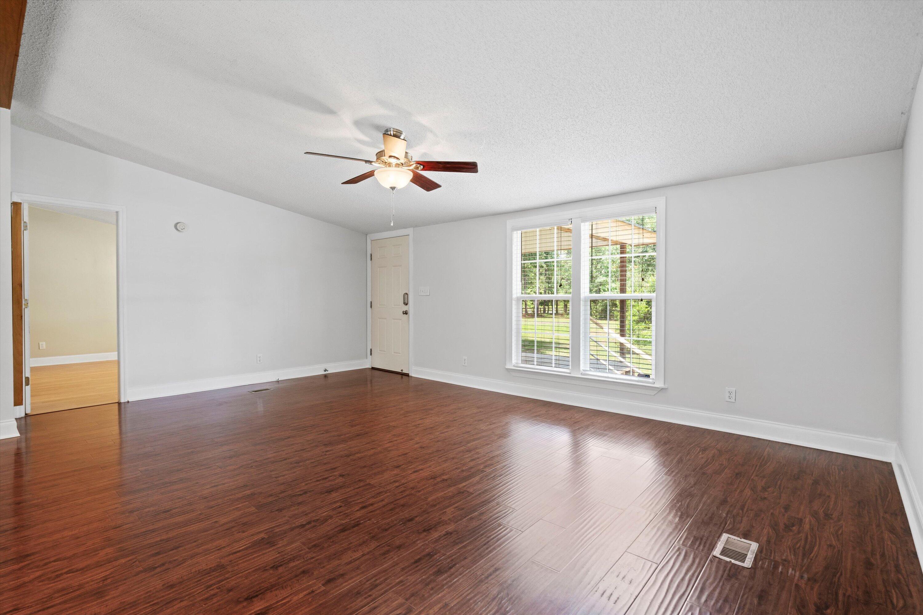 1485 Matilda Circle Pineville, SC 29468 - Photo 11 of 49 11-DSC00969