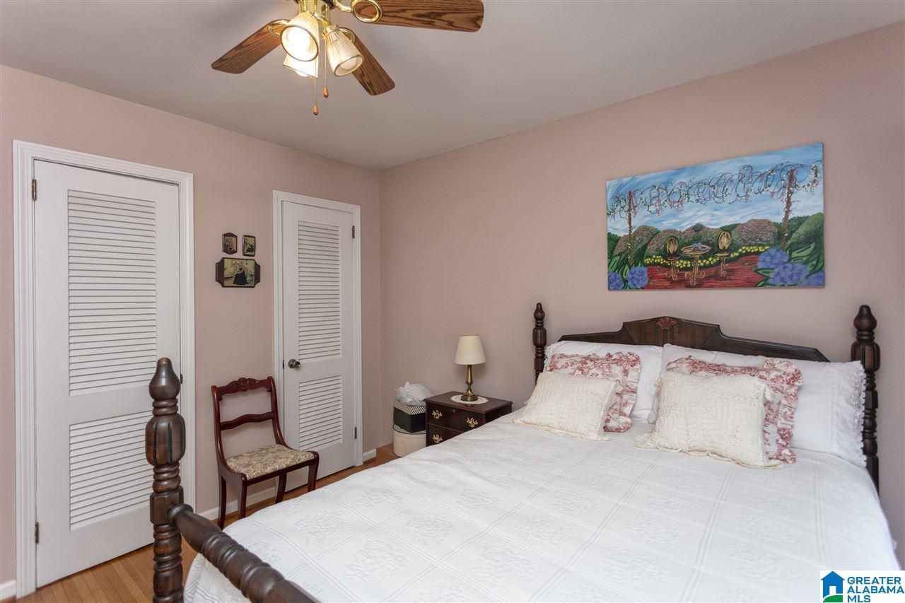 2205 Blue Ridge Boulevard Birmingham, AL 35226 - Photo 25 of 38