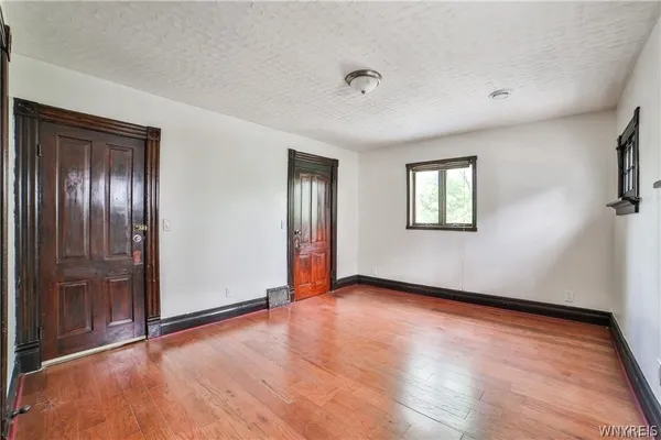 $209,000 | 421 East Utica Street, Unit S, Buffalo, NY 14208