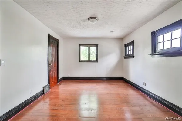 $209,000 | 421 East Utica Street, Unit S, Buffalo, NY 14208