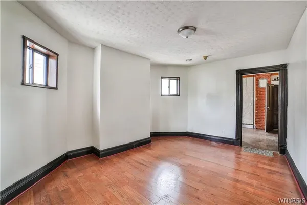 $209,000 | 421 East Utica Street, Unit S, Buffalo, NY 14208