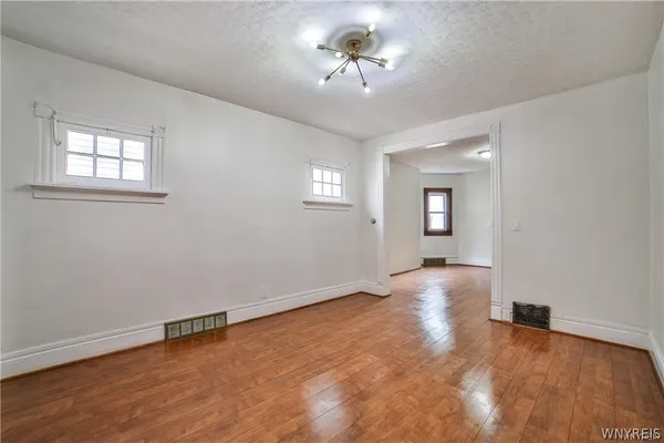 $209,000 | 421 East Utica Street, Unit S, Buffalo, NY 14208