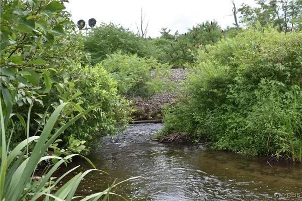 $35,900 | 10568 Highway 16, Delevan, NY 14042