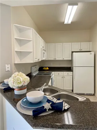 $1,600 | 2482 57th Circle, Unit 2482, Vero Beach, FL 32966