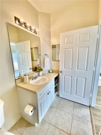 $1,600 | 2482 57th Circle, Unit 2482, Vero Beach, FL 32966