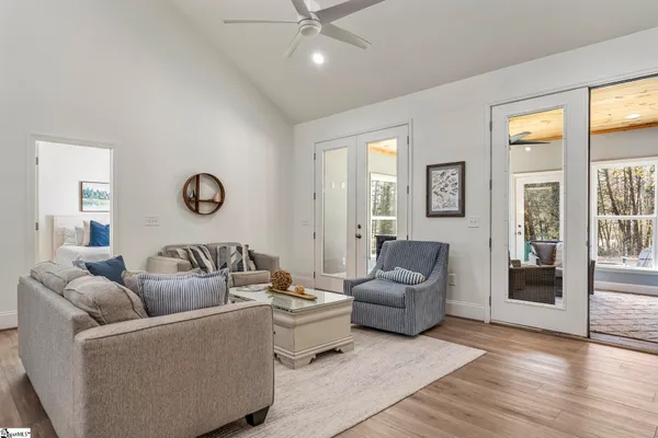 $709,900 | 128 Hard Cash Lane, Fair Play, SC 29643