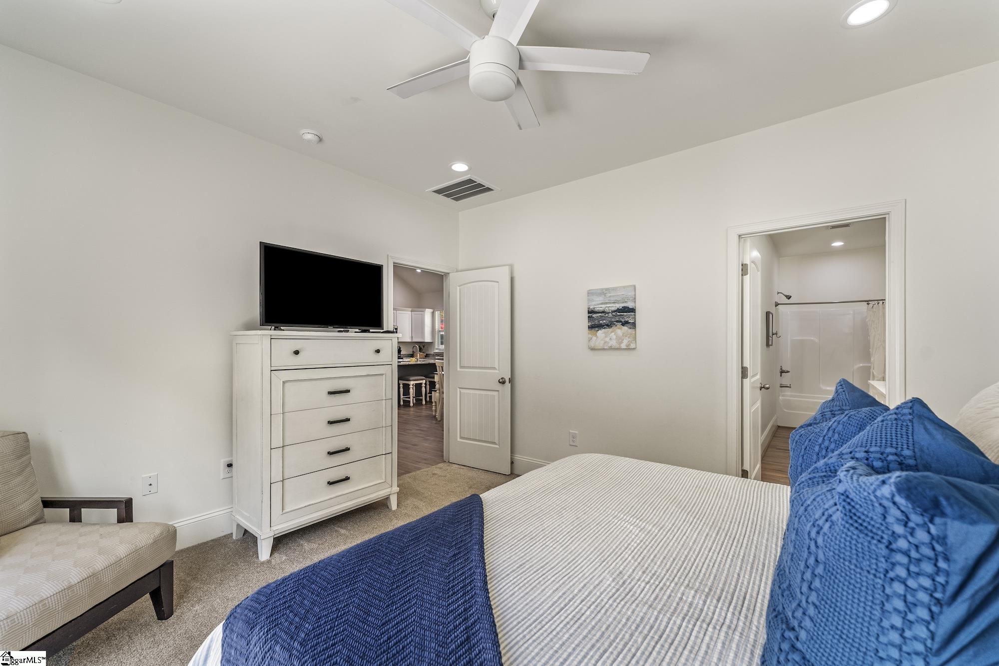 128 Hard Cash Lane Fair Play, SC 29643 - Photo 22 of 48