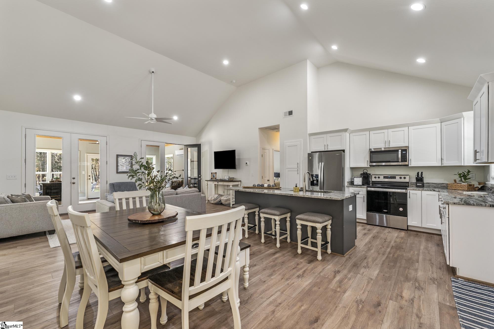 128 Hard Cash Lane Fair Play, SC 29643 - Photo 5 of 48