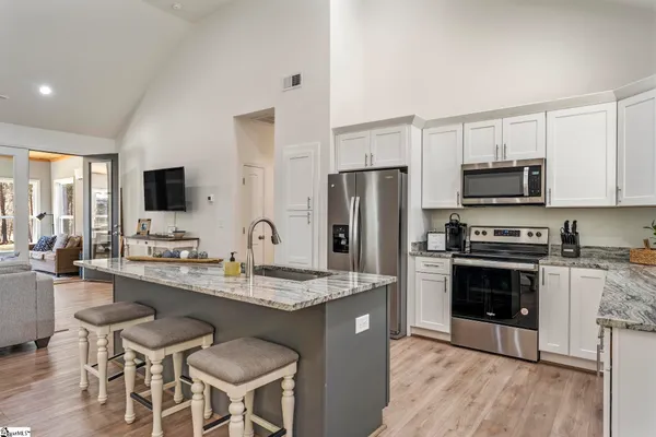 $709,900 | 128 Hard Cash Lane, Fair Play, SC 29643