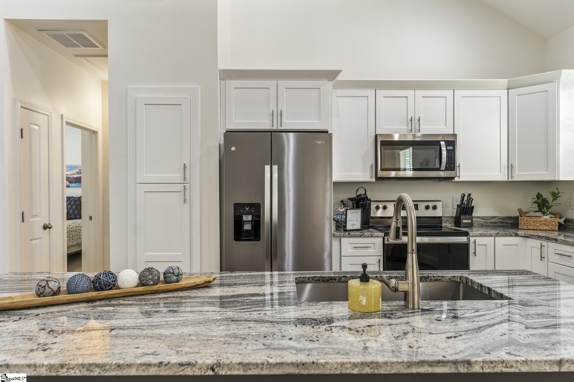 128 Hard Cash Lane Fair Play, SC 29643 - Photo 9 of 48