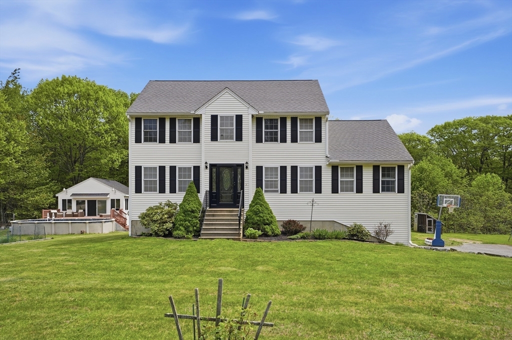 160 Gray Road Templeton, MA 01468 - Photo 2 of 42 a front view of a house with a yard