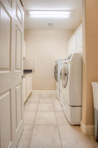 $649,999 | 1634 Topaz Trail, Willis, TX 77378