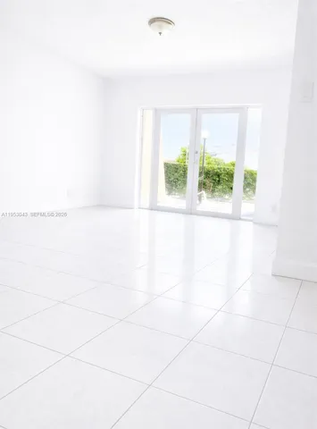 $335,000 | 13715 Kendale Lakes Circle, Unit A116, Miami, FL 33183