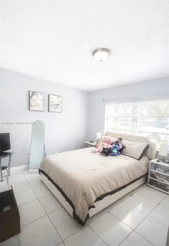 $335,000 | 13715 Kendale Lakes Circle, Unit A116, Miami, FL 33183