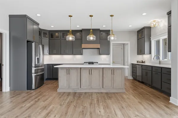 $657,000 | 2046 Links Lane, Auburn, IN 46706