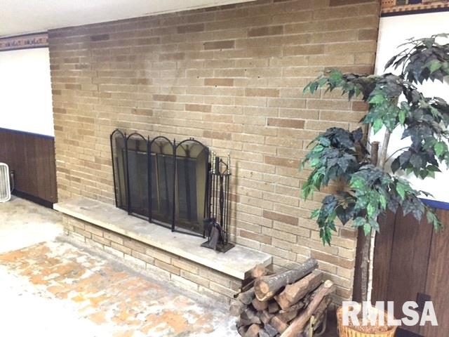 1522 Hickory Point Road Metamora, IL 61548 - Photo 27 of 36