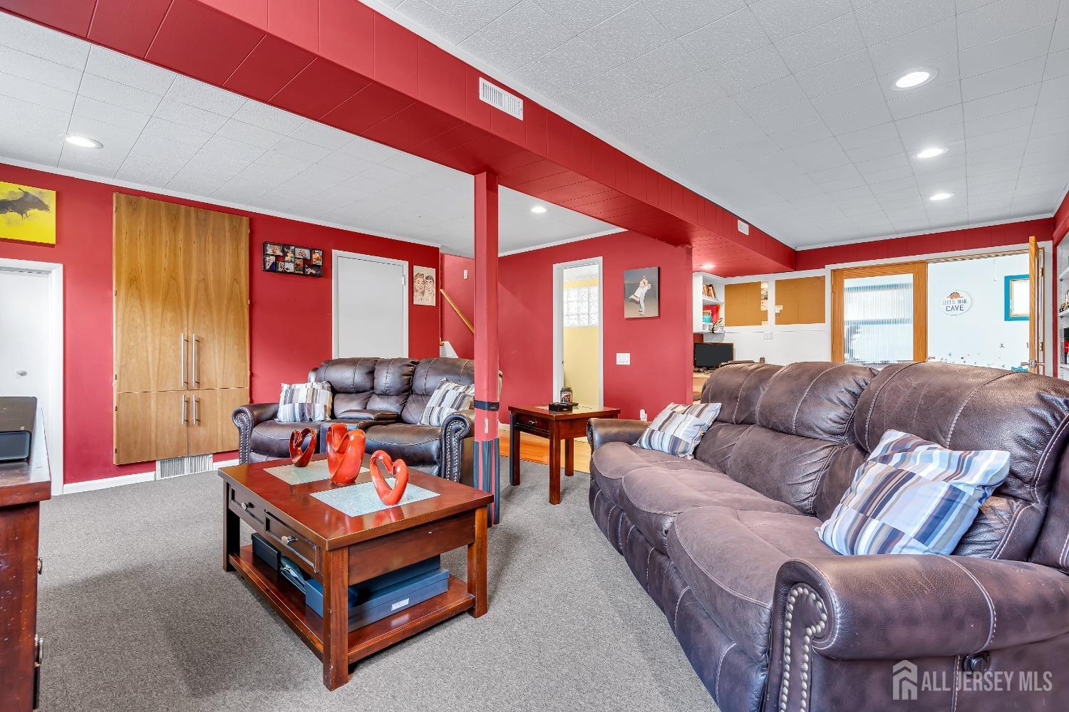 15 Voorhees Road New Brunswick, NJ 08901 - Photo 21 of 38 Gallery Image 21