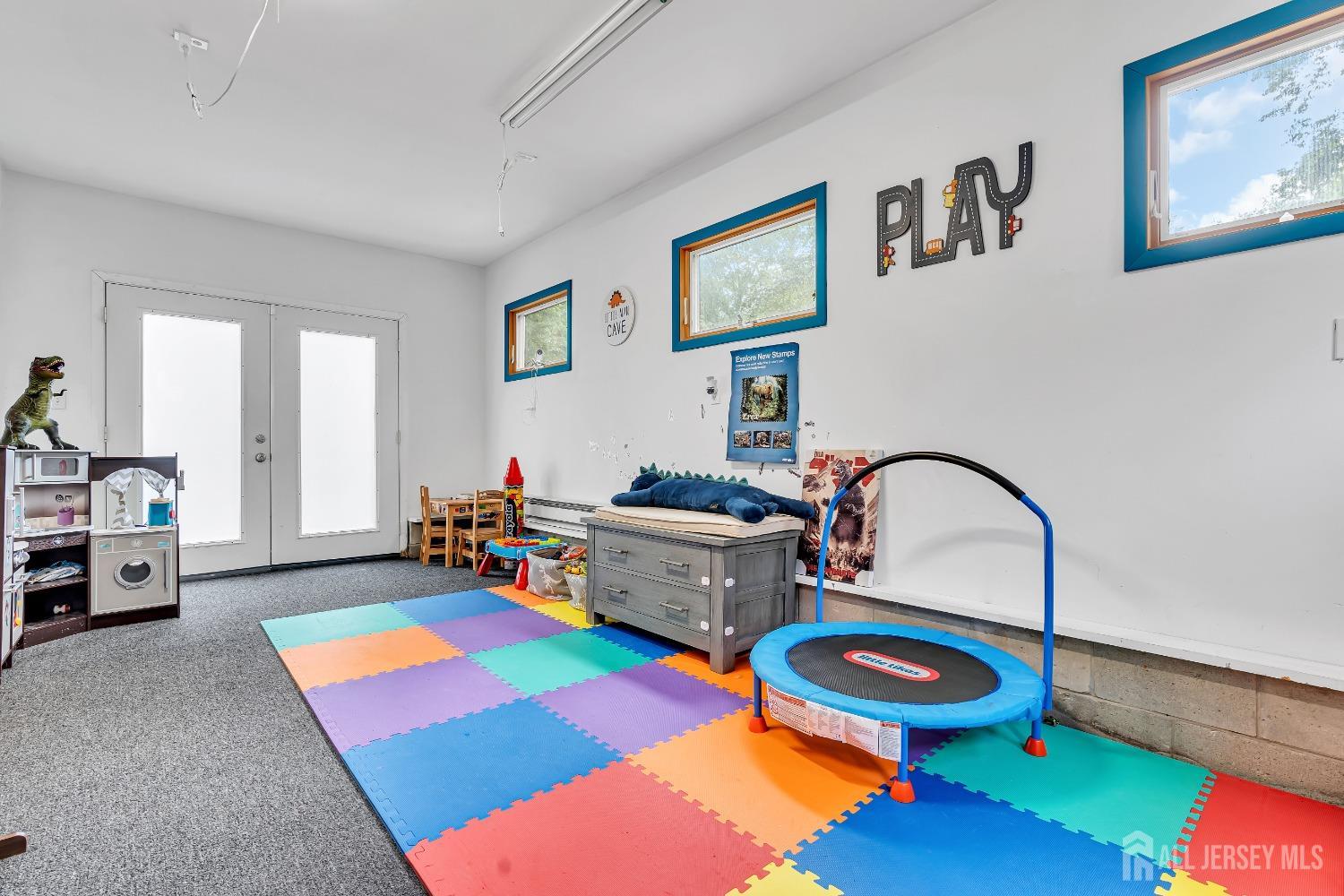 15 Voorhees Road New Brunswick, NJ 08901 - Photo 28 of 38 Gallery Image 28
