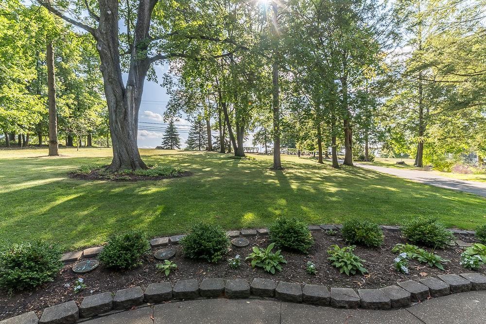 1701 Beaver Grade Road Coraopolis, PA 15108 - Photo 11 of 50