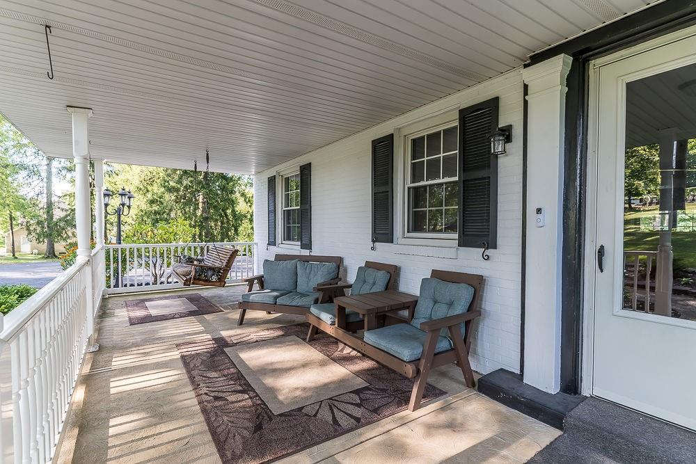 1701 Beaver Grade Road Coraopolis, PA 15108 - Photo 7 of 50