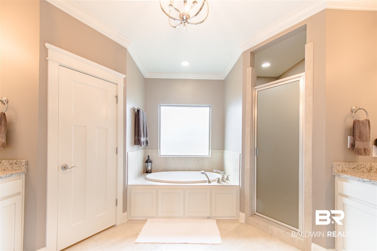 10441 Goodrich Way Daphne, AL 36526 - Photo 20 of 50 Master Bath