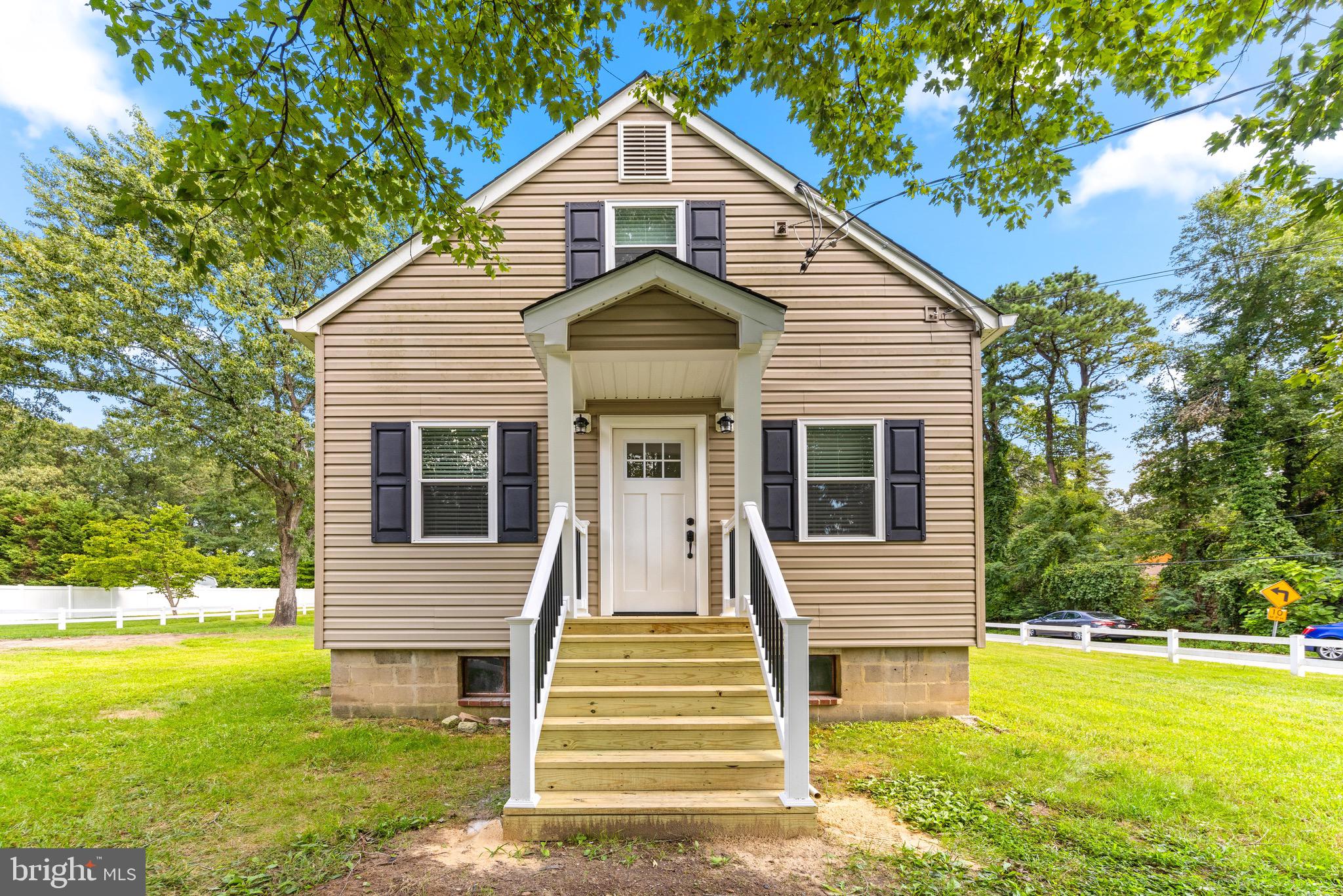 804 Swift Road Pasadena, MD 21122 - Photo 42 of 45 Front of house with new porch