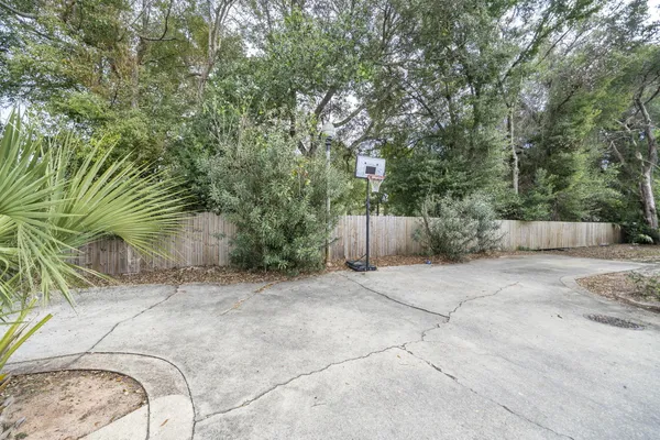 $208,000 | 10 Park Place Southeast, Unit B3, Fort Walton Beach, FL 32548