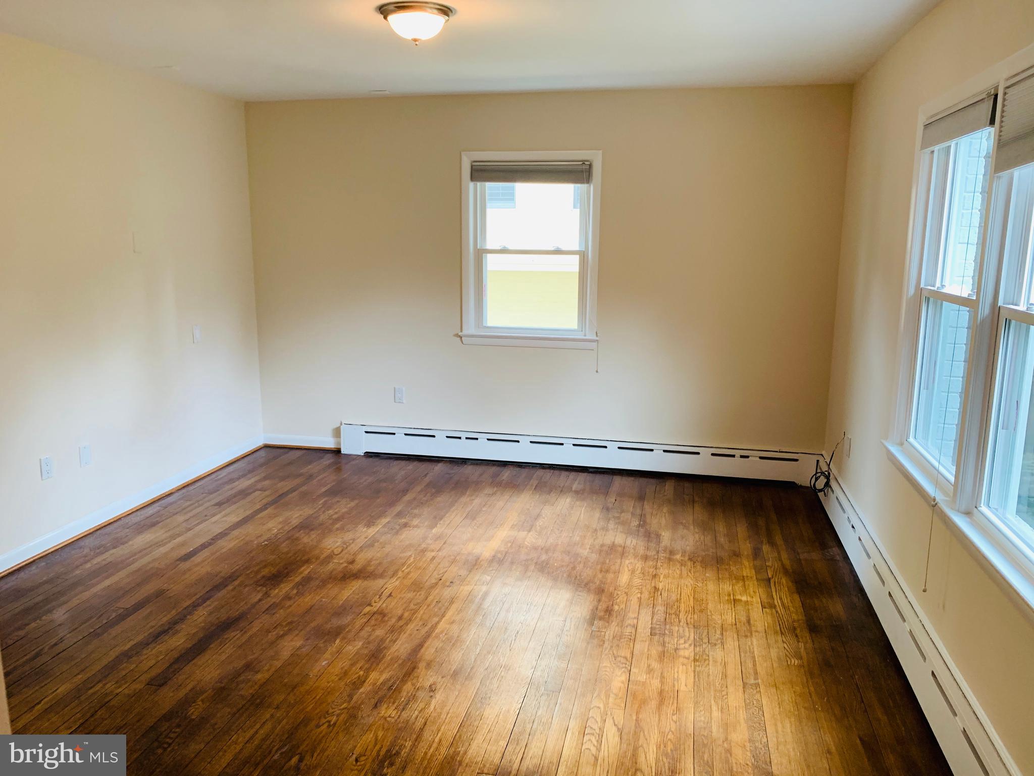 4850 Langdrum Lane Chevy Chase, MD 20815 - Photo 16 of 33