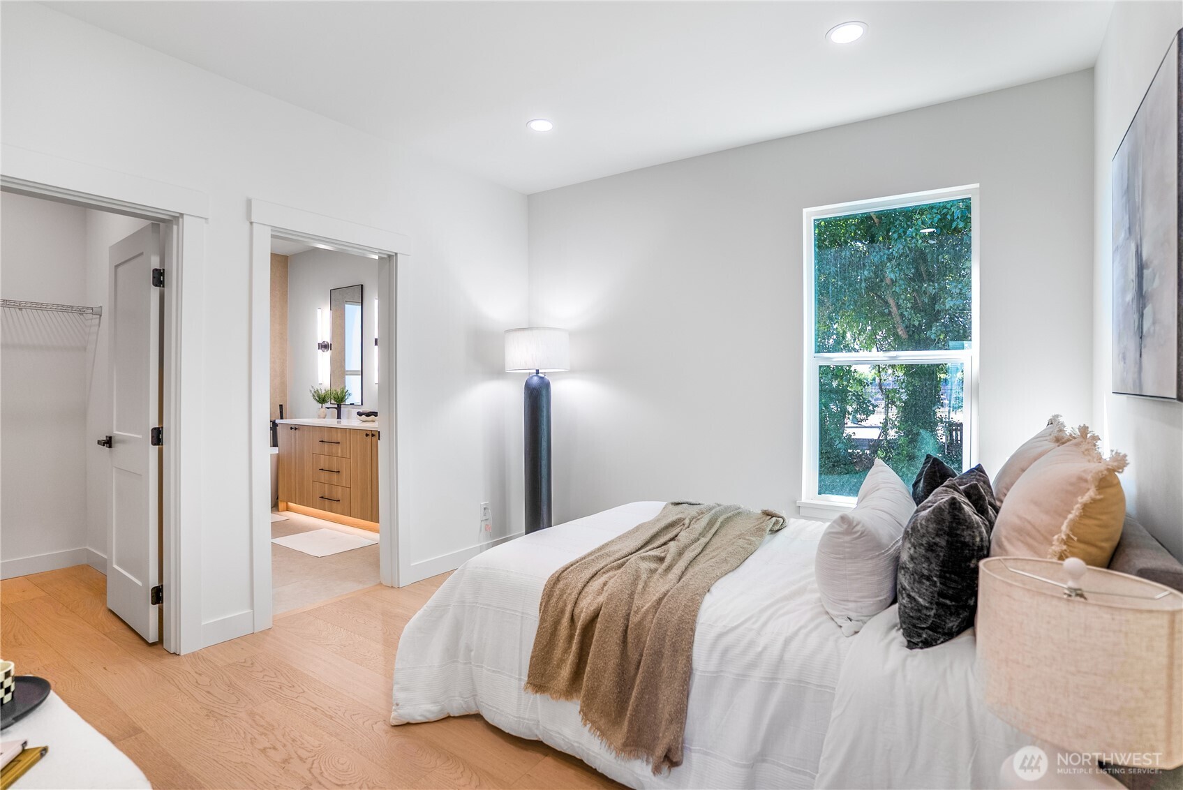 6310 Ellis Avenue South, Unit 1 Seattle, WA 98108 - Photo 13 of 31