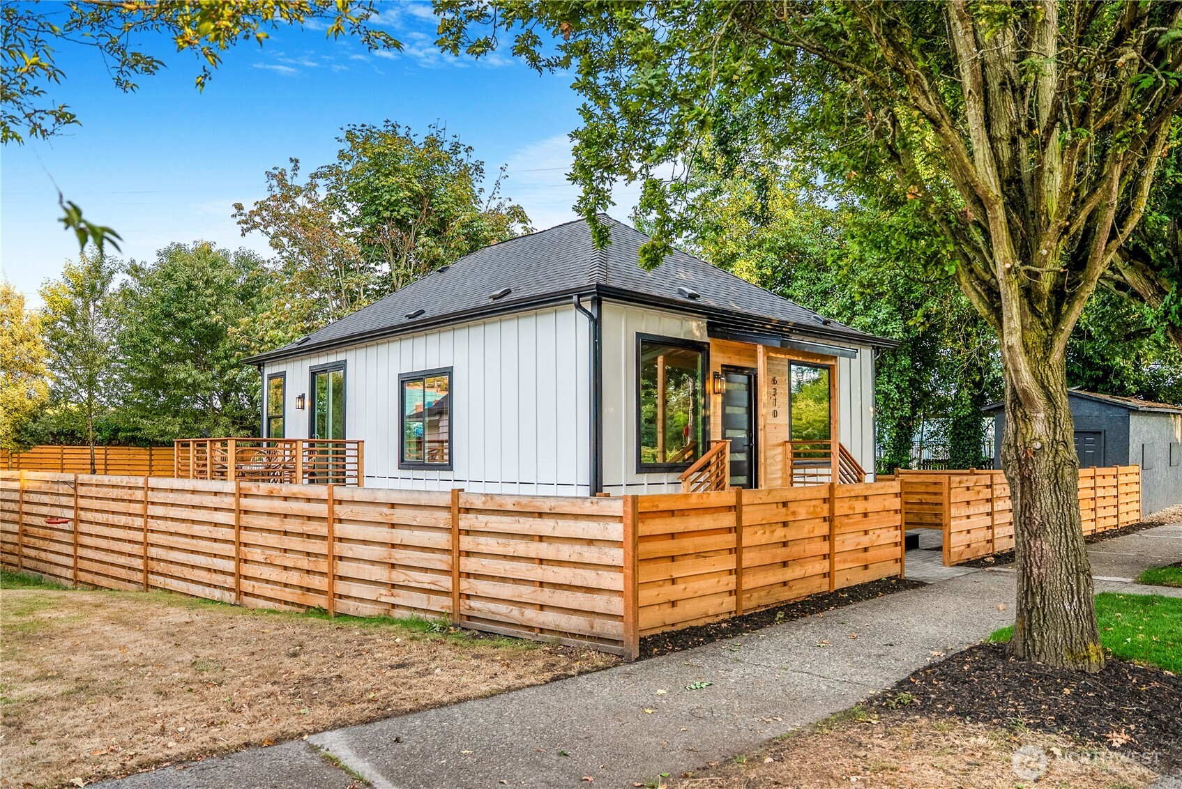 6310 Ellis Avenue South, Unit 1 Seattle, WA 98108 - Photo 31 of 31