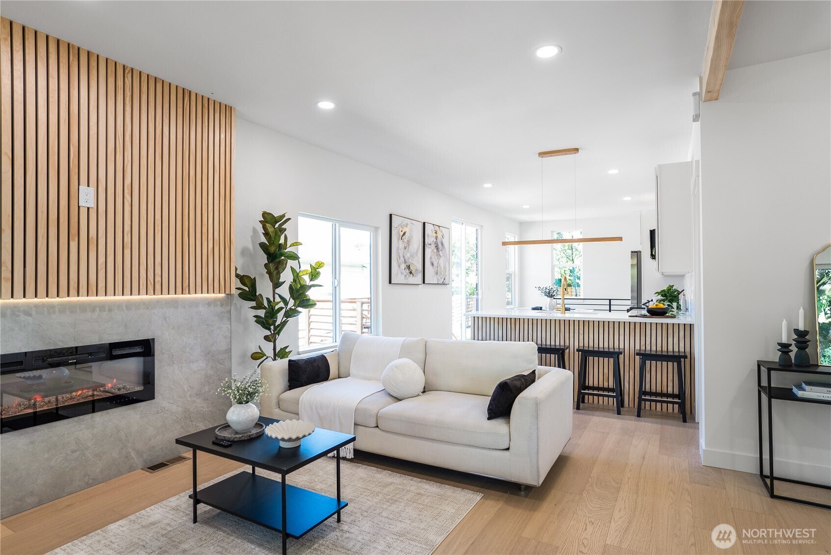 6310 Ellis Avenue South, Unit 1 Seattle, WA 98108 - Photo 5 of 31