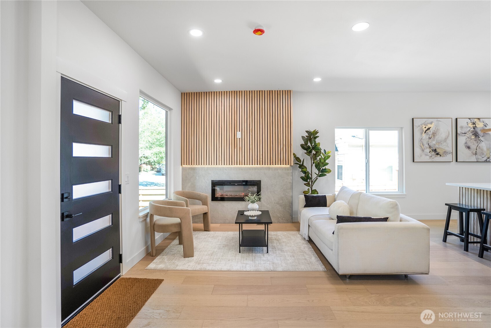 6310 Ellis Avenue South, Unit 1 Seattle, WA 98108 - Photo 6 of 31