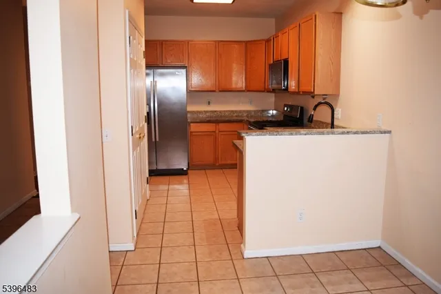 $3,750 | 28 Gordon Circle, Parsippany, NJ 07054