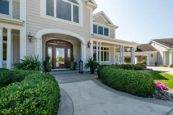 $3,150,000 | 2122 Grange Road, Buchanan, MI 49107