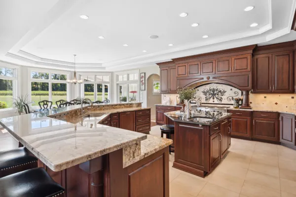 $3,150,000 | 2122 Grange Road, Buchanan, MI 49107