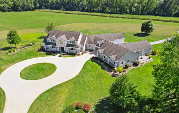 $3,150,000 | 2122 Grange Road, Buchanan, MI 49107