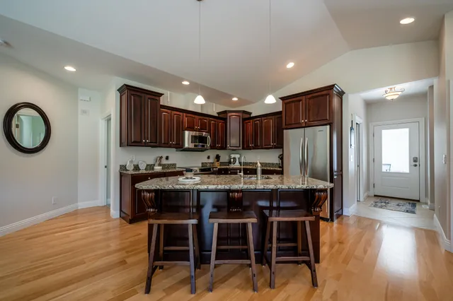 $3,150,000 | 2122 Grange Road, Buchanan, MI 49107