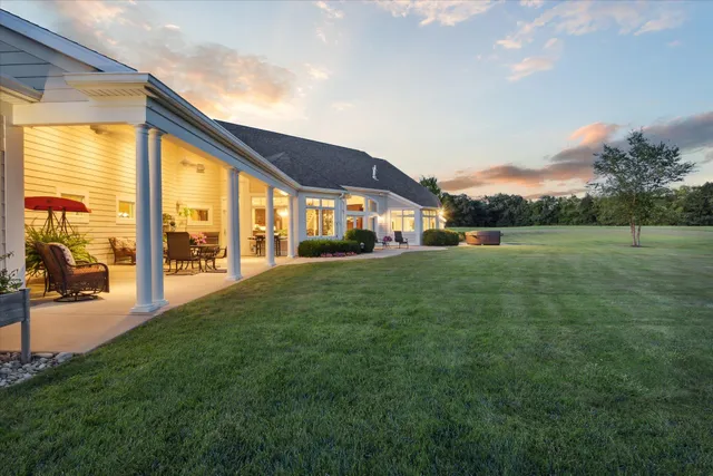 $3,150,000 | 2122 Grange Road, Buchanan, MI 49107